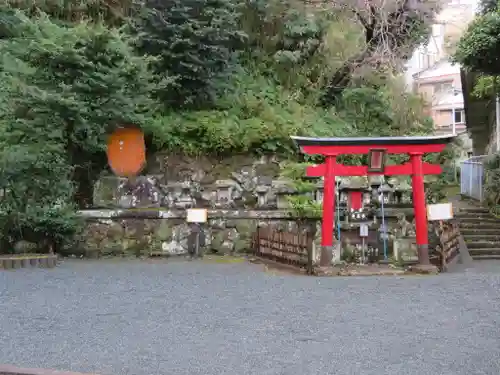 貴船神社の末社