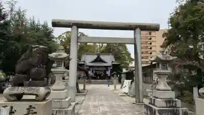 廣瀬神社の{uncategorized: "未分類", other: "その他", undefined: "問題あり", building: "その他建物", grave: "お墓", sacred_gate: "鳥居", guardian: "狛犬", statue: "像", buddha: "仏像", history: "歴史", nature: "自然", garden: "庭園", animal: "動物", pagoda: "塔", temizu: "手水舎", mountain_gate: "山門・神門", sanctuary: "本殿・本堂", subordinate: "末社・摂社", art: "芸術", scenery: "景色", jizo: "地蔵", ema: "絵馬", goshuin: "御朱印", omikuji: "おみくじ", items: "授与品その他", amulet: "お守り", goshuincho: "御朱印帳", eats: "食事", festival: "お祭り", votive_dance: "神楽", shichigosan: "七五三参", wedding: "結婚式", experience: "体験その他", initially: "初詣", around: "周辺", anti_infection: "感染症対策"}