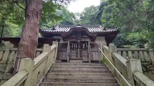 天津神社の建物その他