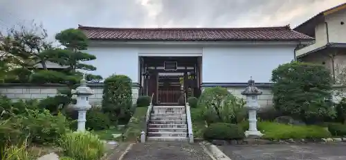 明福院の山門・神門