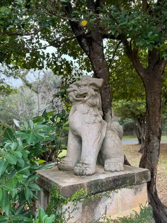 世持神社(沖縄県)