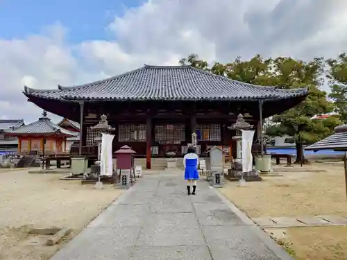 本山寺の本殿・本堂