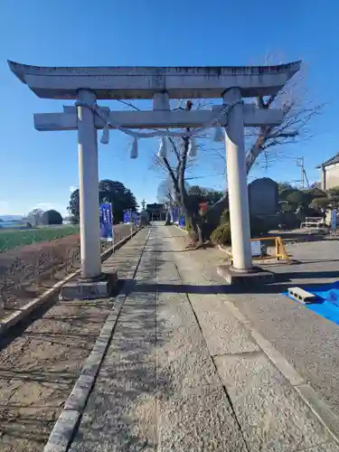 諏訪神社の鳥居