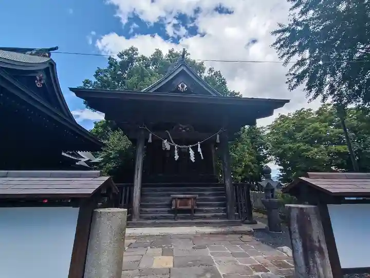 鳥海月山両所宮(山形県)
