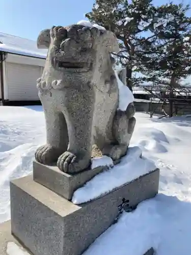 瑞穂神社の狛犬