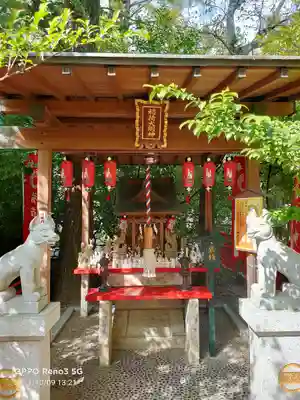 新田神社の末社・摂社