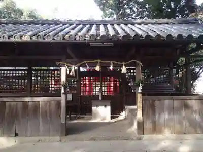 雲甘寺坐楢本神社の山門・神門