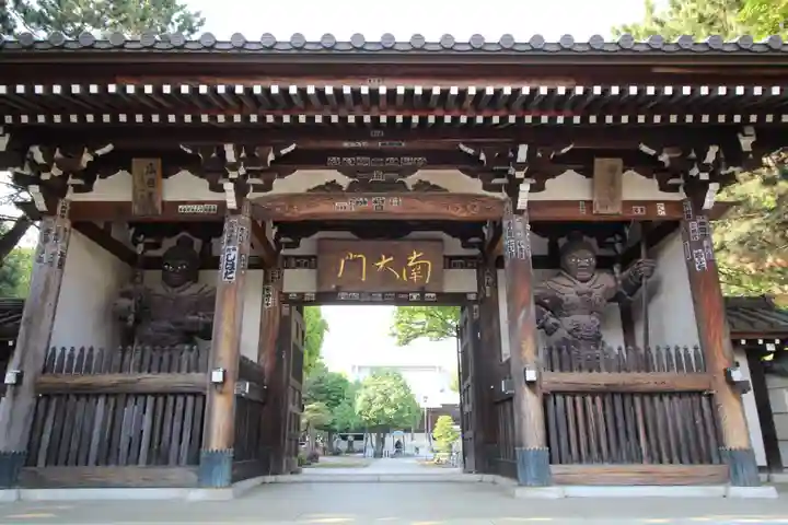 長命寺の山門・神門