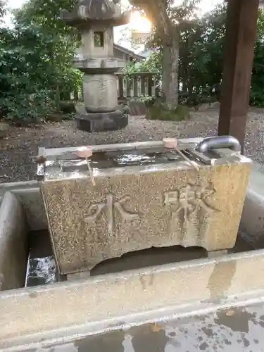 溝旗神社（肇國神社）の手水舎
