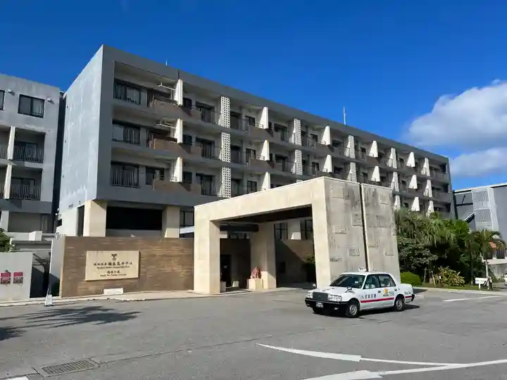 瀬長島龍宮社(沖縄県)