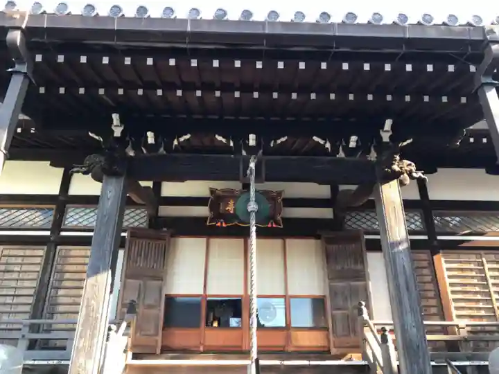 安楽寺の本殿・本堂