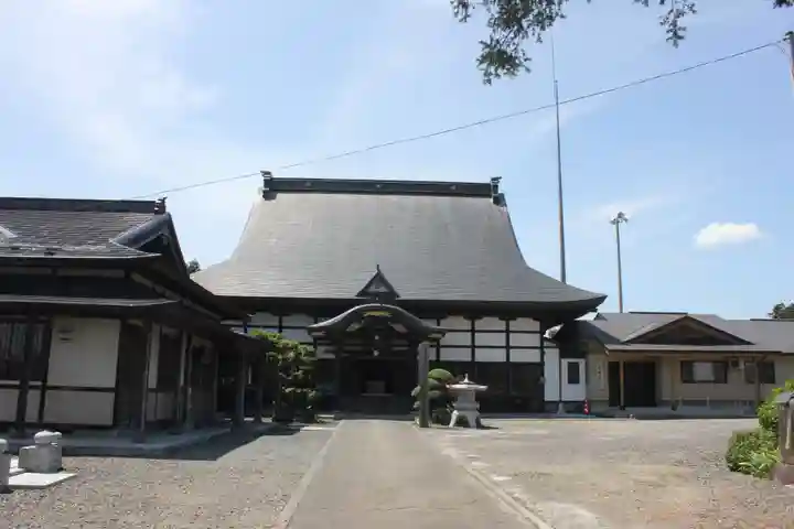 全明寺の本殿・本堂