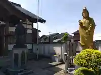 長福寺の{uncategorized: "未分類", other: "その他", undefined: "問題あり", building: "その他建物", grave: "お墓", sacred_gate: "鳥居", guardian: "狛犬", statue: "像", buddha: "仏像", history: "歴史", nature: "自然", garden: "庭園", animal: "動物", pagoda: "塔", temizu: "手水舎", mountain_gate: "山門・神門", sanctuary: "本殿・本堂", subordinate: "末社・摂社", art: "芸術", scenery: "景色", jizo: "地蔵", ema: "絵馬", goshuin: "御朱印", omikuji: "おみくじ", items: "授与品その他", amulet: "お守り", goshuincho: "御朱印帳", eats: "食事", festival: "お祭り", votive_dance: "神楽", shichigosan: "七五三参", wedding: "結婚式", experience: "体験その他", initially: "初詣", around: "周辺", anti_infection: "感染症対策"}