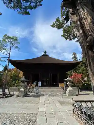 善光寺の本殿・本堂