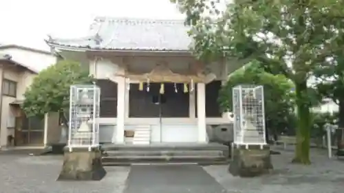 神明神社の本殿