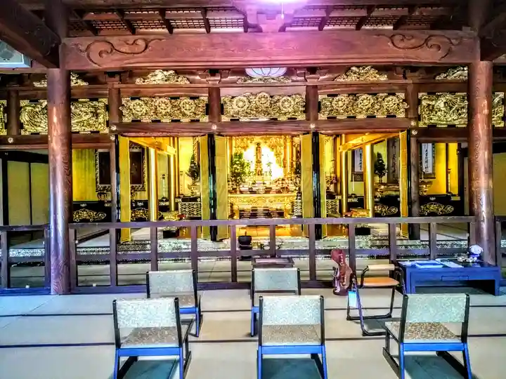 正覚寺の本殿・本堂