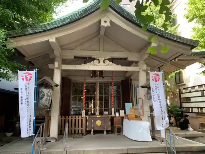 銀杏岡八幡神社の本殿・本堂
