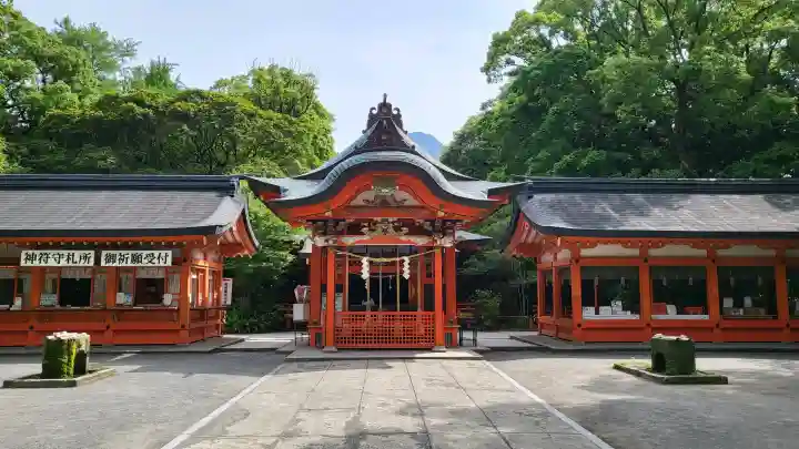 枚聞神社の{uncategorized: "未分類", other: "その他", undefined: "問題あり", building: "その他建物", grave: "お墓", sacred_gate: "鳥居", guardian: "狛犬", statue: "像", buddha: "仏像", history: "歴史", nature: "自然", garden: "庭園", animal: "動物", pagoda: "塔", temizu: "手水舎", mountain_gate: "山門・神門", sanctuary: "本殿・本堂", subordinate: "末社・摂社", art: "芸術", scenery: "景色", jizo: "地蔵", ema: "絵馬", goshuin: "御朱印", omikuji: "おみくじ", items: "授与品その他", amulet: "お守り", goshuincho: "御朱印帳", eats: "食事", festival: "お祭り", votive_dance: "神楽", shichigosan: "七五三参", wedding: "結婚式", experience: "体験その他", initially: "初詣", around: "周辺", anti_infection: "感染症対策"}