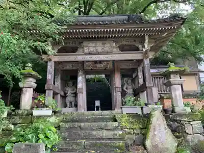富貴寺の山門・神門