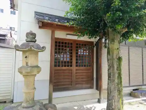 八劔社の末社・摂社