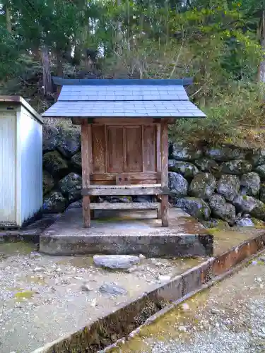 上一宮大粟神社の末社・摂社