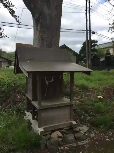 薩都神社の末社