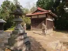 小丸八幡宮の狛犬