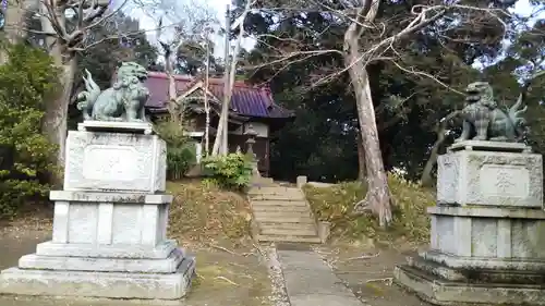 伊弉子神社の狛犬