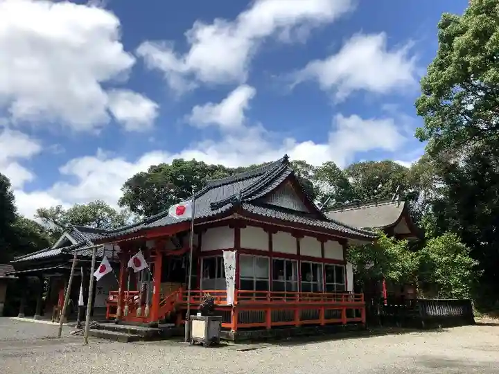 八幡神社の本殿・本堂