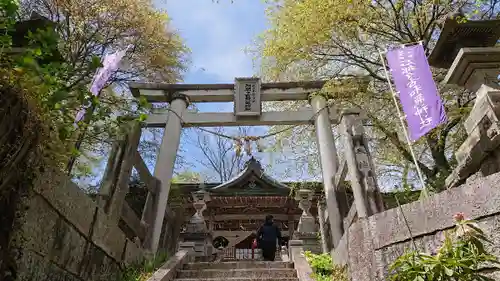 石都々古和気神社の鳥居