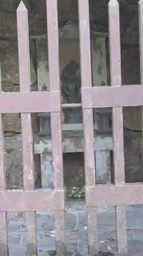 飯室谷不動堂 長寿院(滋賀県)