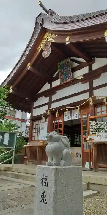 三輪神社の本殿・本堂