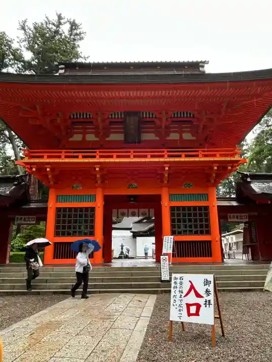 香取神宮の{uncategorized: "未分類", other: "その他", undefined: "問題あり", building: "その他建物", grave: "お墓", sacred_gate: "鳥居", guardian: "狛犬", statue: "像", buddha: "仏像", history: "歴史", nature: "自然", garden: "庭園", animal: "動物", pagoda: "塔", temizu: "手水舎", mountain_gate: "山門・神門", sanctuary: "本殿・本堂", subordinate: "末社・摂社", art: "芸術", scenery: "景色", jizo: "地蔵", ema: "絵馬", goshuin: "御朱印", omikuji: "おみくじ", items: "授与品その他", amulet: "お守り", goshuincho: "御朱印帳", eats: "食事", festival: "お祭り", votive_dance: "神楽", shichigosan: "七五三参", wedding: "結婚式", experience: "体験その他", initially: "初詣", around: "周辺", anti_infection: "感染症対策"}