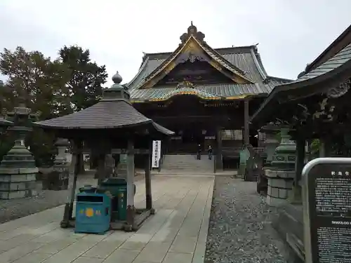 成田山新勝寺の本殿・本堂