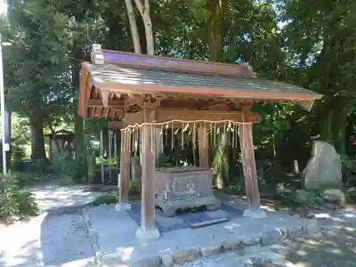 諏訪八幡神社の手水舎