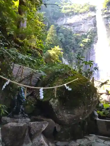 飛瀧神社（熊野那智大社別宮）の建物その他