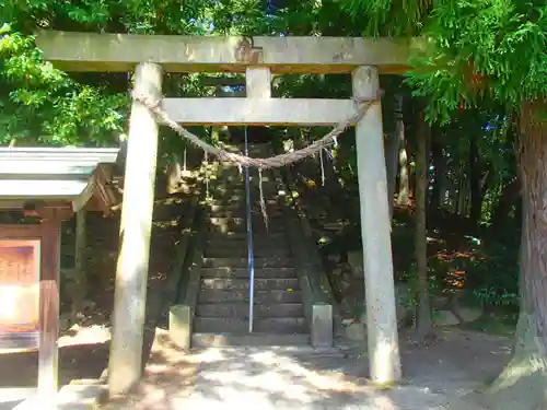 舟森山武並神社の鳥居