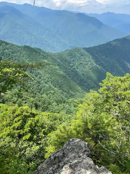 三峯神社奥宮(埼玉県)