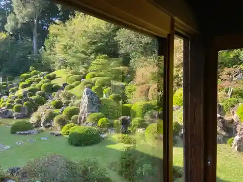 龍潭寺の庭園