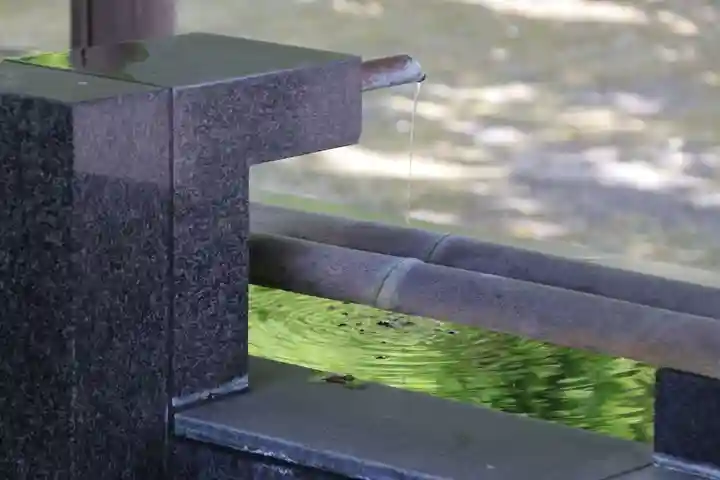 萬寿神社(柏屋本店願掛け萬寿石)(福島県)