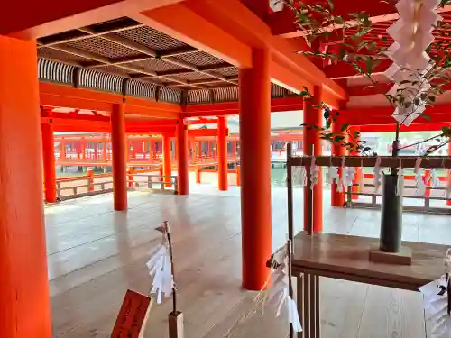 厳島神社(広島県)