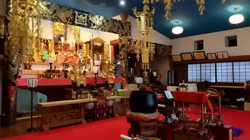 長清寺の本殿・本堂