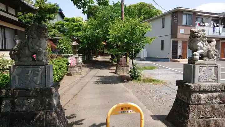 御嶽神社の狛犬