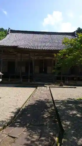 縁城寺の本殿・本堂