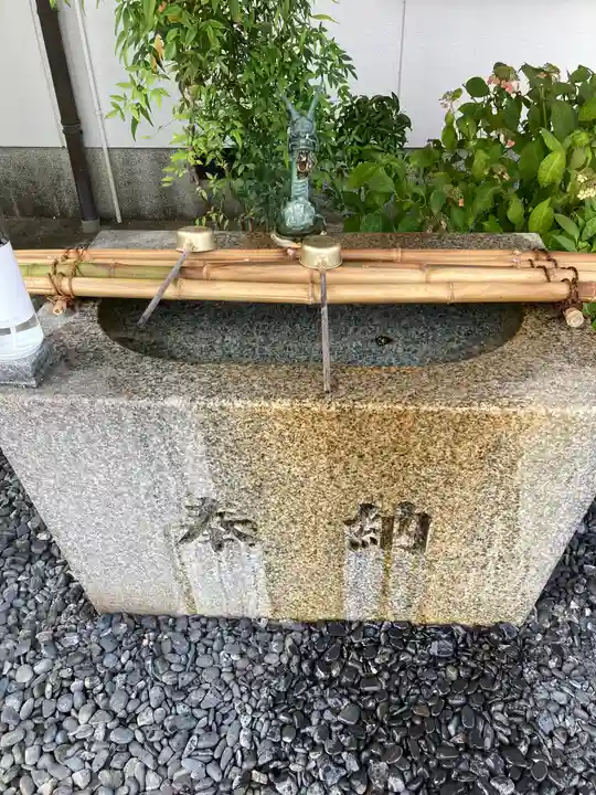 泉州磐船神社の手水舎