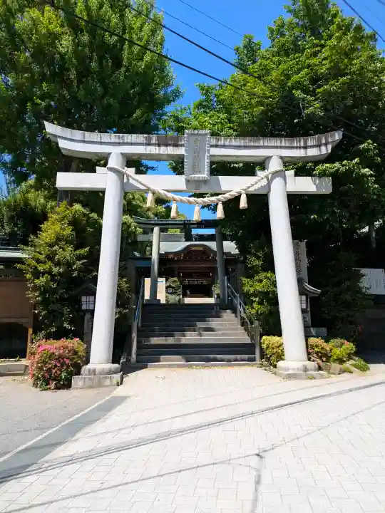 鳩ヶ谷氷川神社の{uncategorized: "未分類", other: "その他", undefined: "問題あり", building: "その他建物", grave: "お墓", sacred_gate: "鳥居", guardian: "狛犬", statue: "像", buddha: "仏像", history: "歴史", nature: "自然", garden: "庭園", animal: "動物", pagoda: "塔", temizu: "手水舎", mountain_gate: "山門・神門", sanctuary: "本殿・本堂", subordinate: "末社・摂社", art: "芸術", scenery: "景色", jizo: "地蔵", ema: "絵馬", goshuin: "御朱印", omikuji: "おみくじ", items: "授与品その他", amulet: "お守り", goshuincho: "御朱印帳", eats: "食事", festival: "お祭り", votive_dance: "神楽", shichigosan: "七五三参", wedding: "結婚式", experience: "体験その他", initially: "初詣", around: "周辺", anti_infection: "感染症対策"}