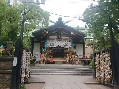 稲毛神社の本殿・本堂