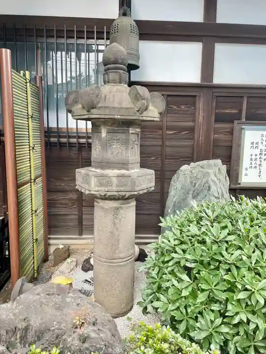 谷中西光寺(東京都)