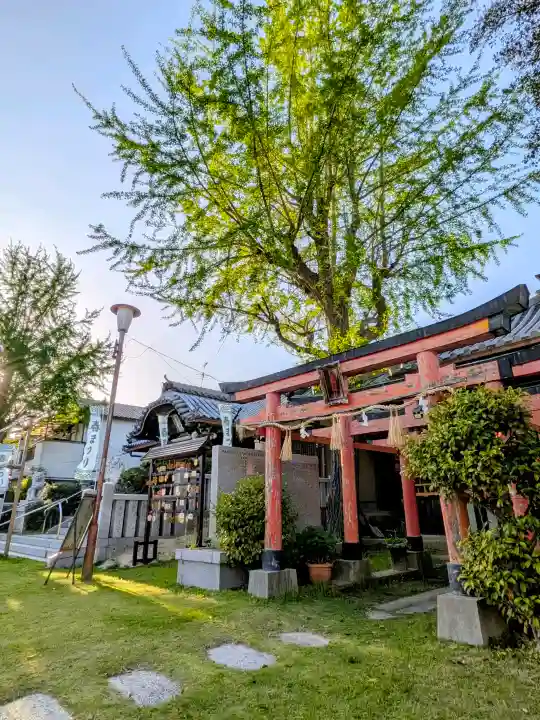 伊佐具神社の{uncategorized: "未分類", other: "その他", undefined: "問題あり", building: "その他建物", grave: "お墓", sacred_gate: "鳥居", guardian: "狛犬", statue: "像", buddha: "仏像", history: "歴史", nature: "自然", garden: "庭園", animal: "動物", pagoda: "塔", temizu: "手水舎", mountain_gate: "山門・神門", sanctuary: "本殿・本堂", subordinate: "末社・摂社", art: "芸術", scenery: "景色", jizo: "地蔵", ema: "絵馬", goshuin: "御朱印", omikuji: "おみくじ", items: "授与品その他", amulet: "お守り", goshuincho: "御朱印帳", eats: "食事", festival: "お祭り", votive_dance: "神楽", shichigosan: "七五三参", wedding: "結婚式", experience: "体験その他", initially: "初詣", around: "周辺", anti_infection: "感染症対策"}