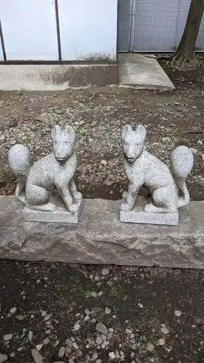 羽衣町厳島神社(関内厳島神社・横浜弁天)の狛犬